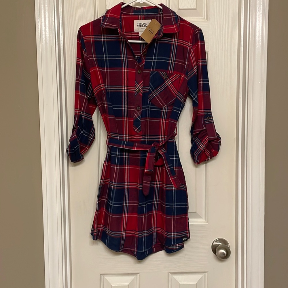 NWT Field & Stream plaid red tunic